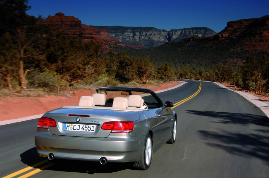  BMW 3-Series Convertible 2007 года  (фото 156 из 239)